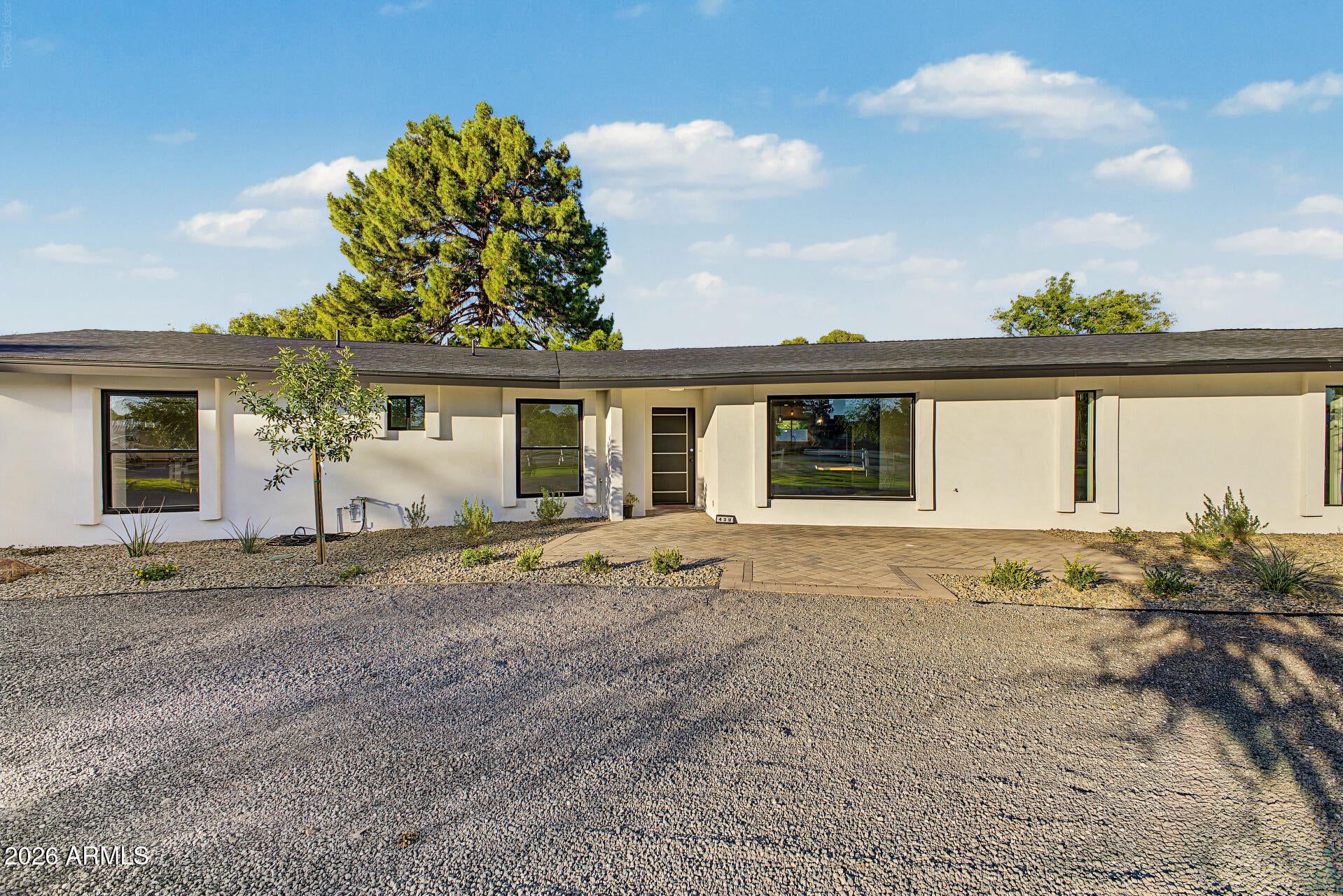 439 S CACTUS WREN Street