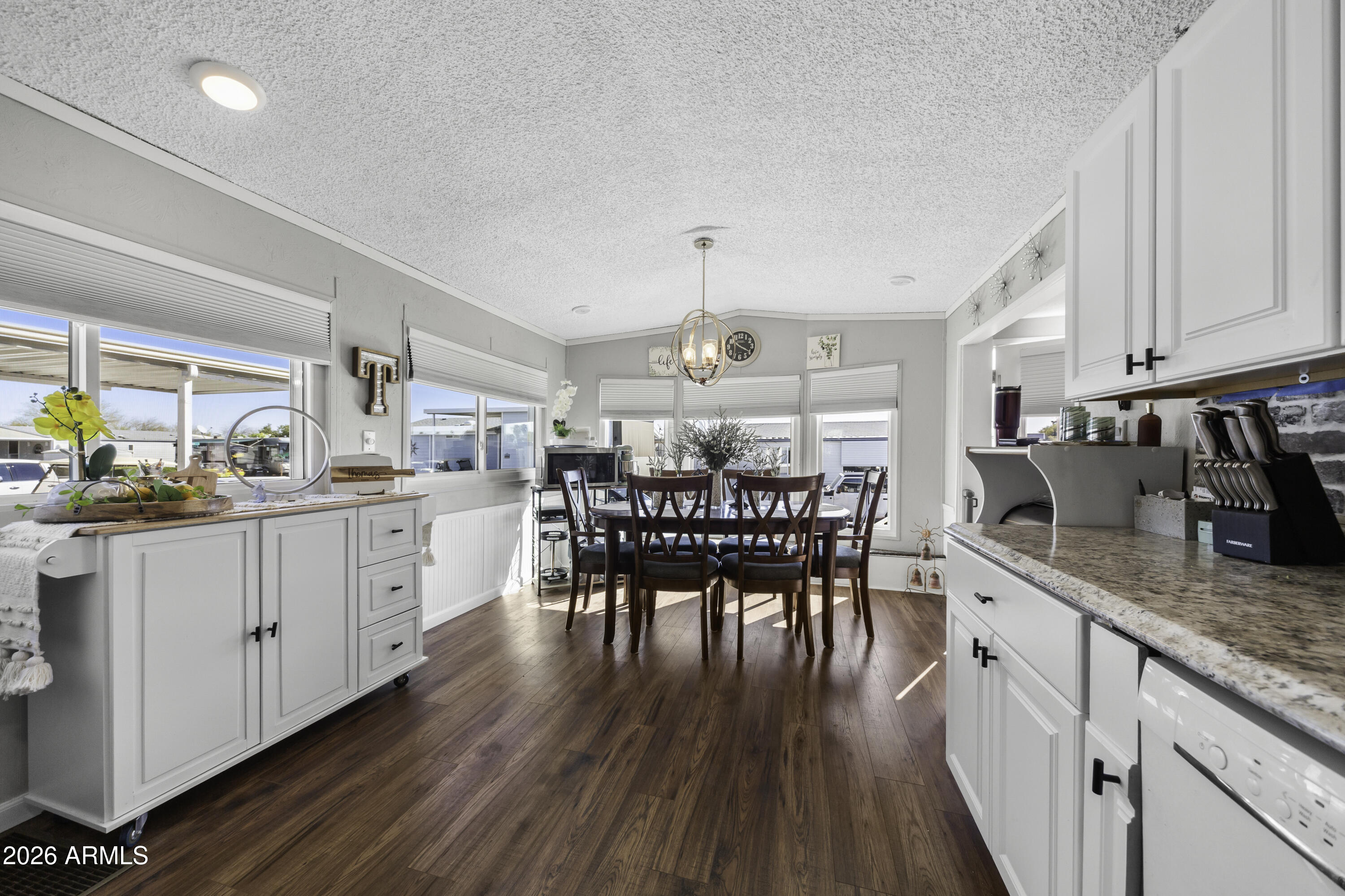 17200 W BELL Road 175