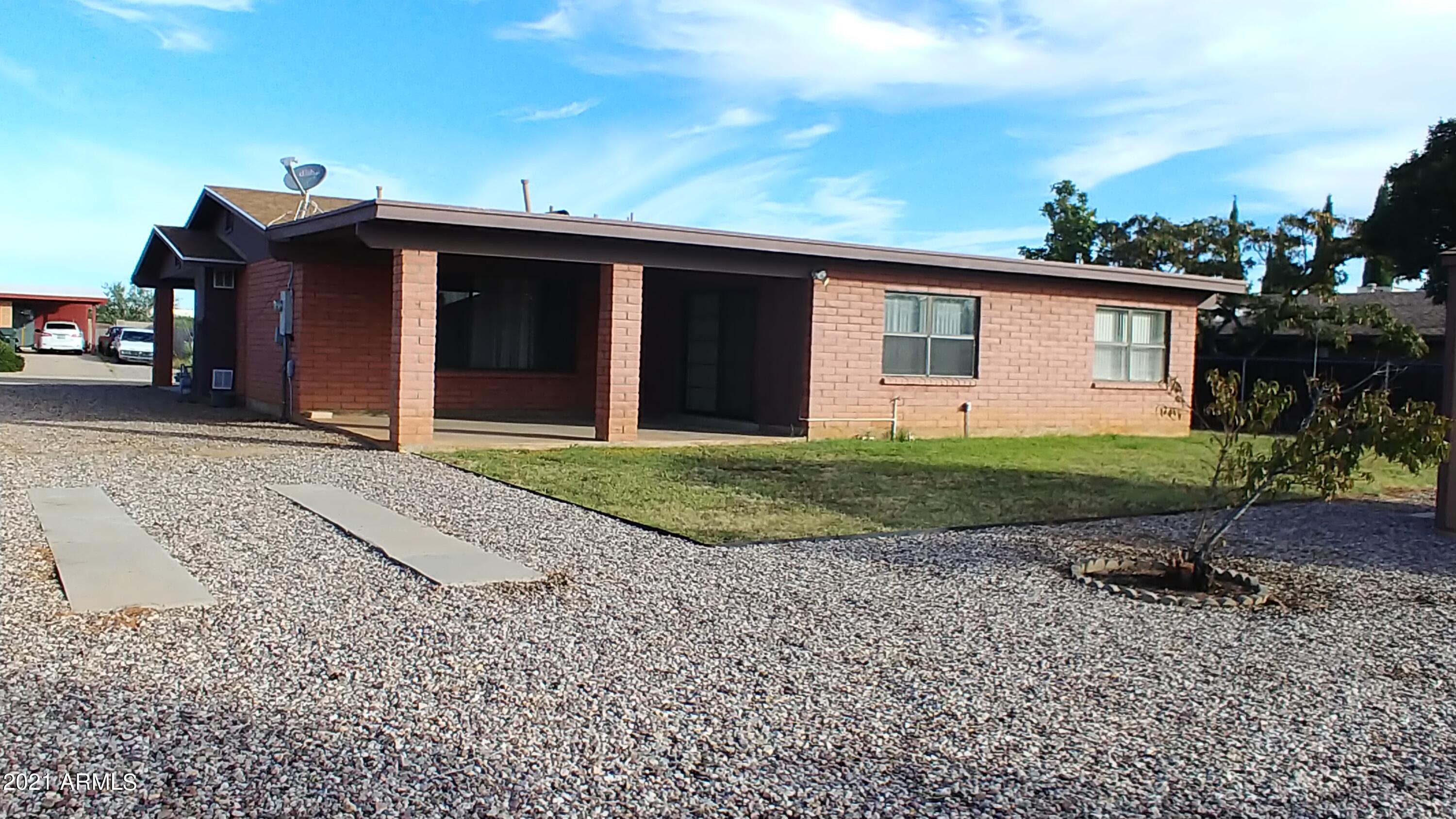 MONTEBELLO - Residential