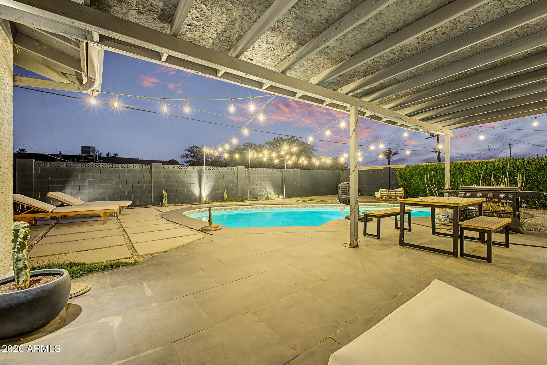 WEST PLAZA 12 LOT 2212-2356 TR A - Residential