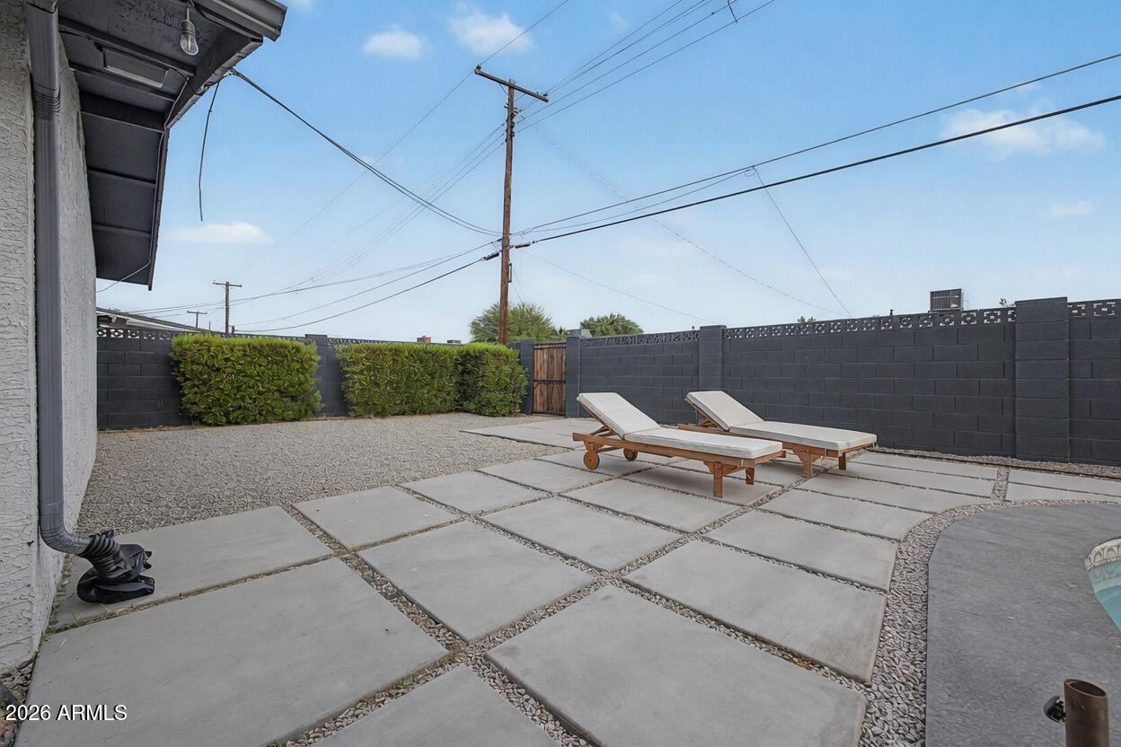 WEST PLAZA 12 LOT 2212-2356 TR A - Residential