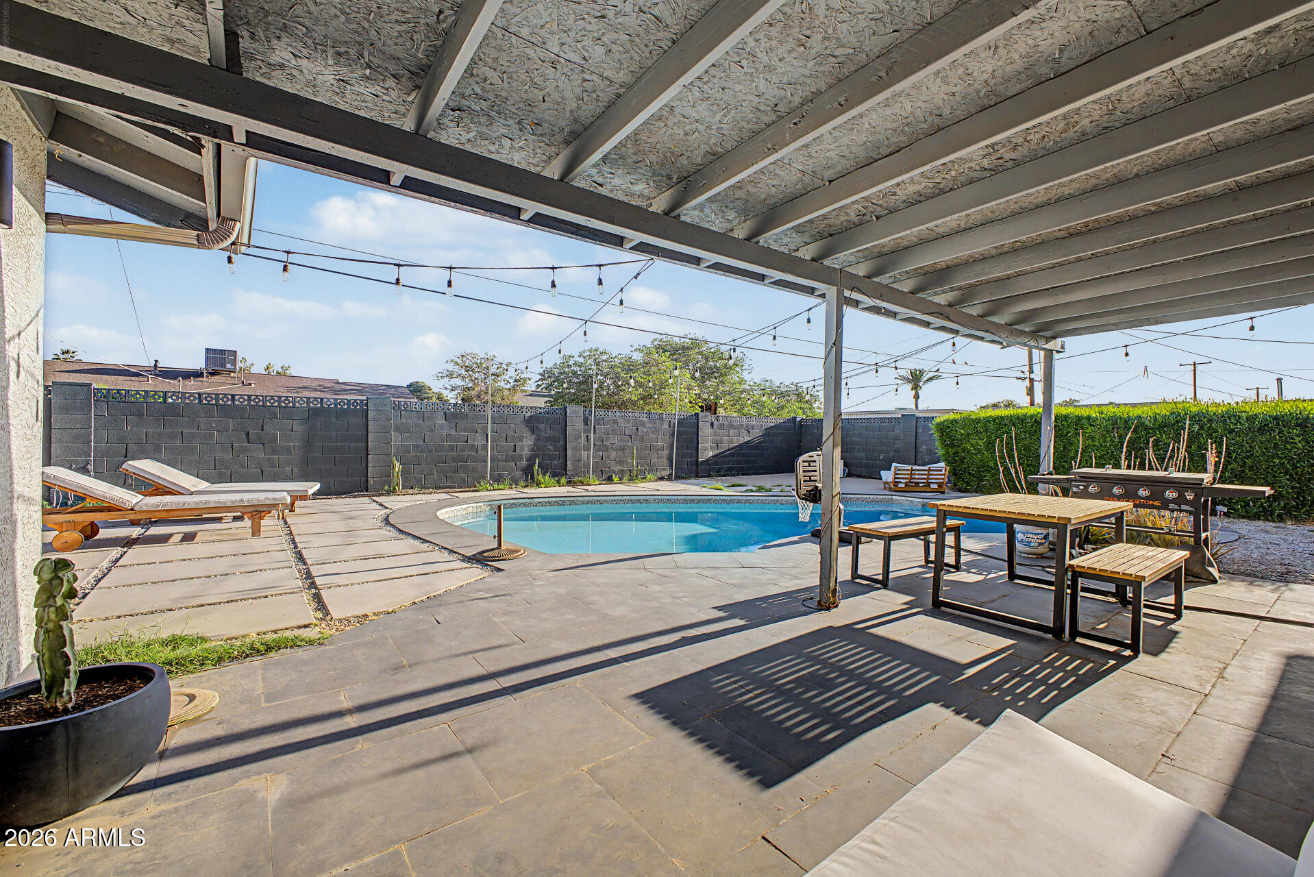 WEST PLAZA 12 LOT 2212-2356 TR A - Residential
