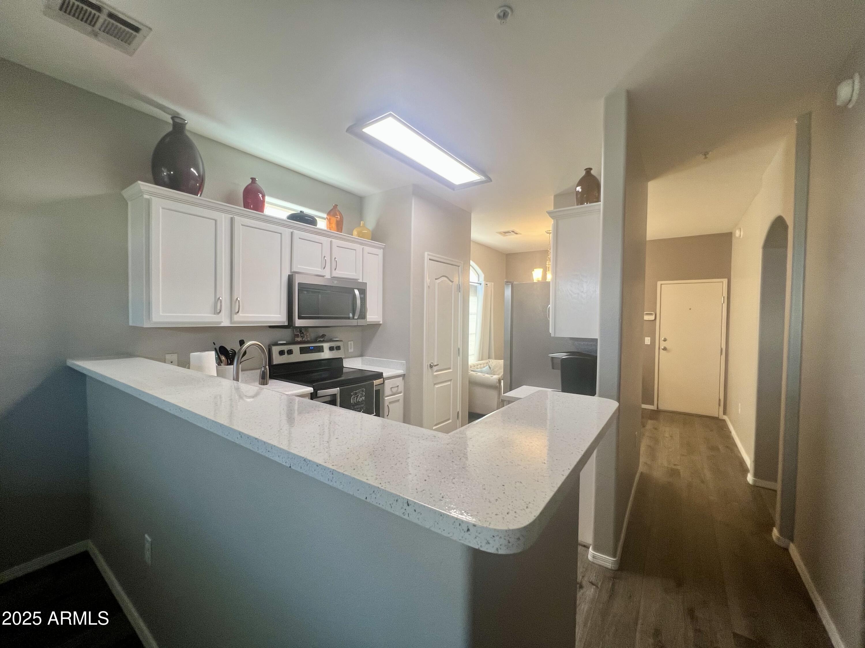 1350 S GREENFIELD Road 1077