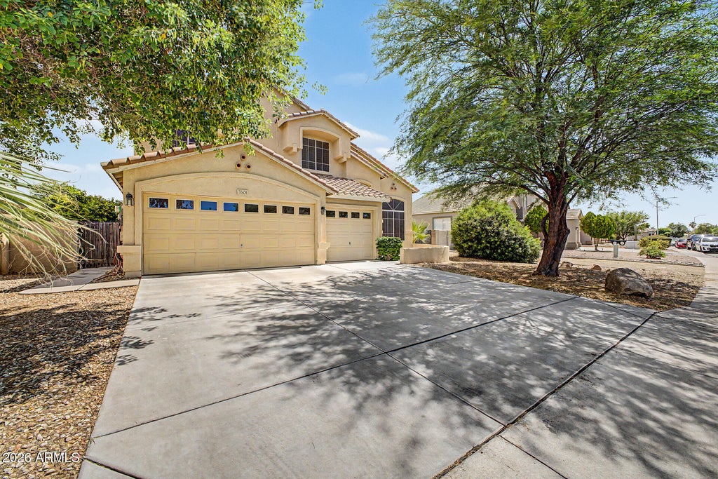 Photo of 7601 W State Avenue, Glendale, AZ 85303 (MLS # 7041180)