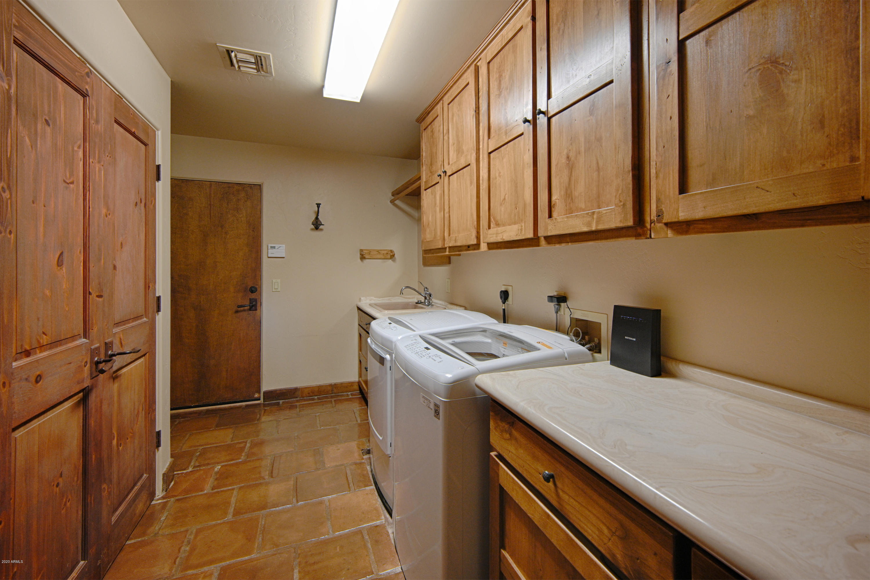 NE4 NW4 NW4 SEC 34 EX N 100F TH/OF - Residential