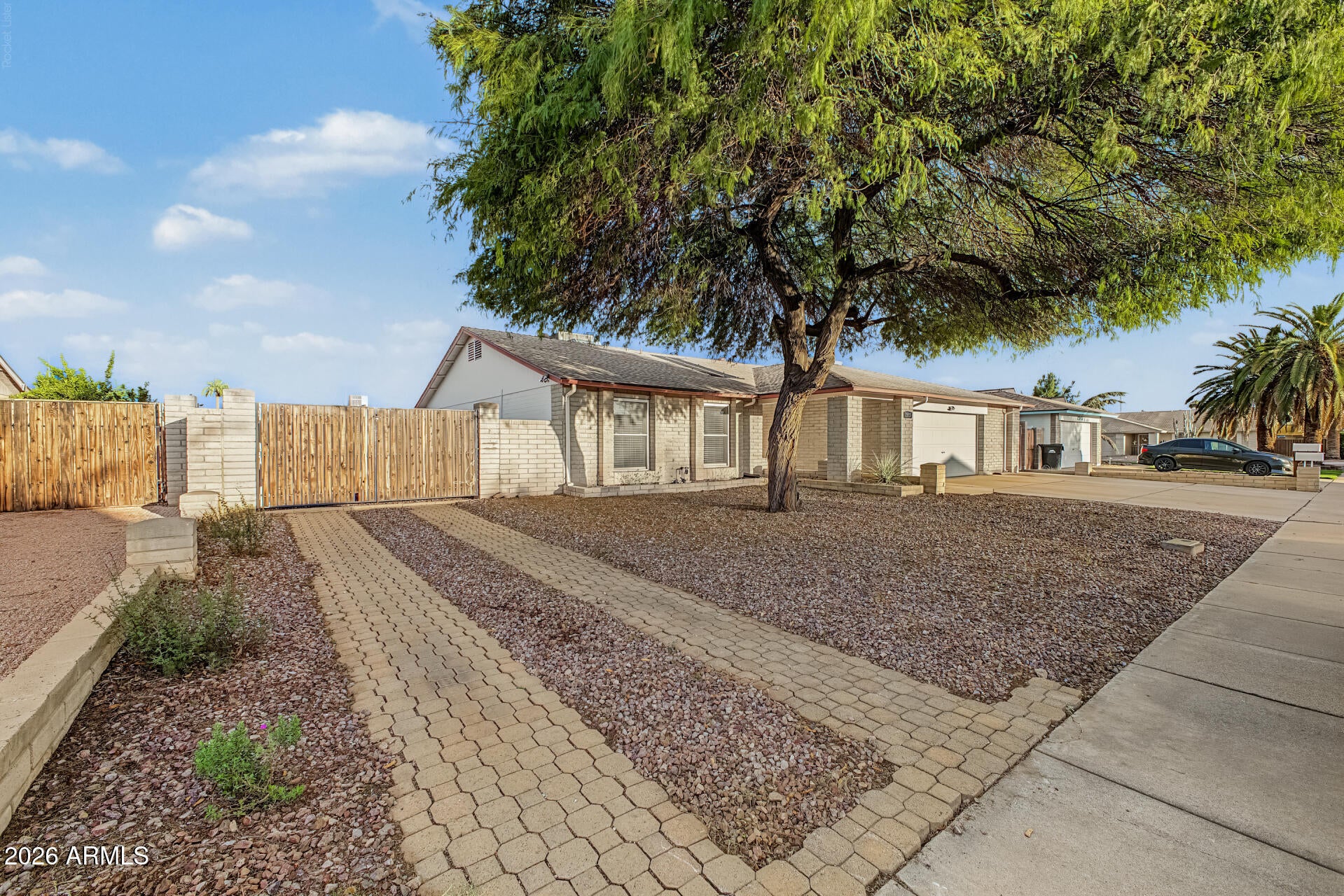 2935 S MOLLERA --