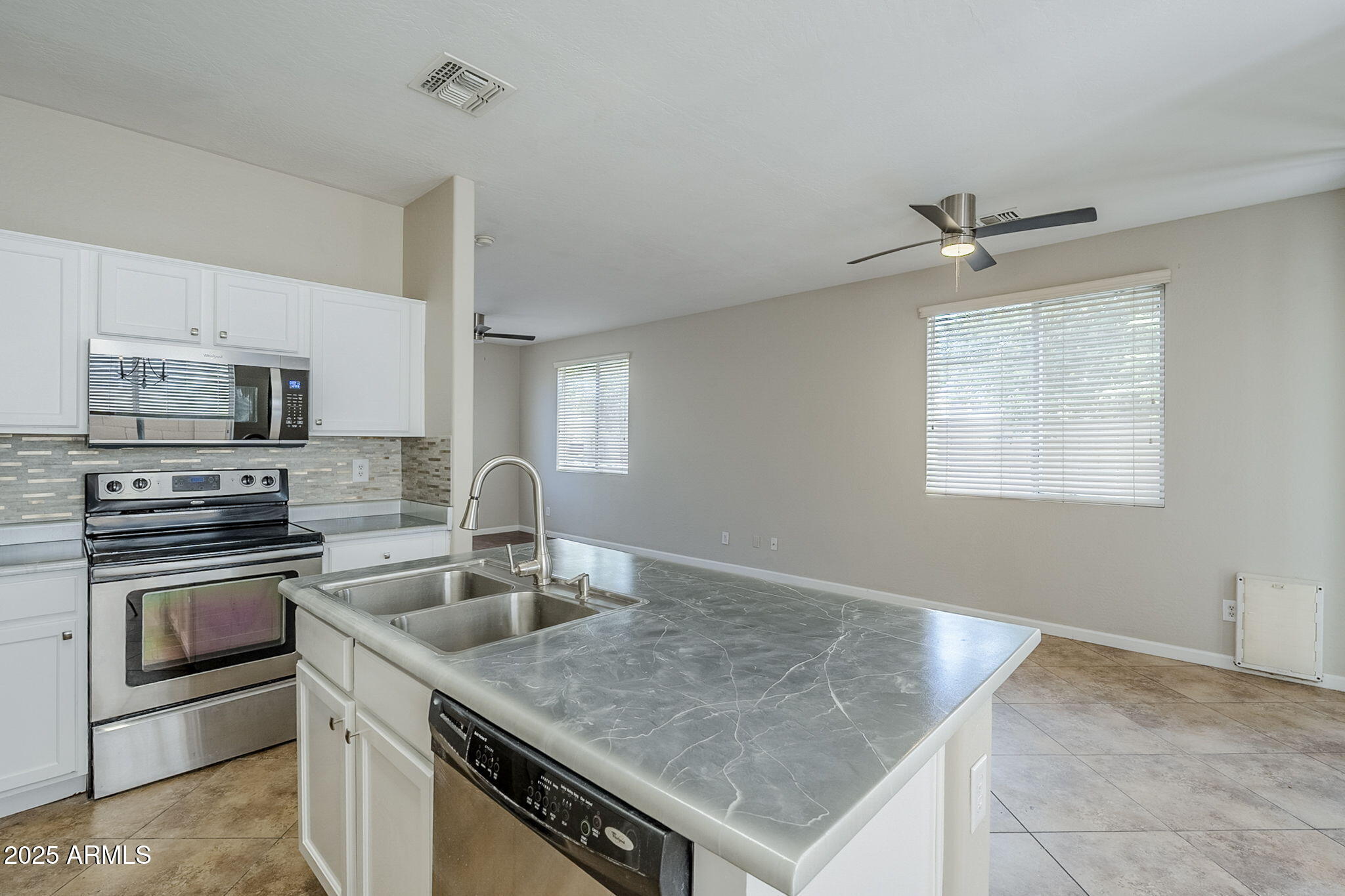 Palisades at Country Place - Residential
