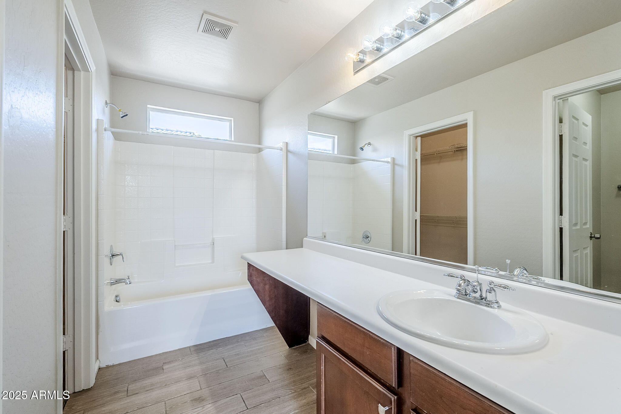 Palisades at Country Place - Residential