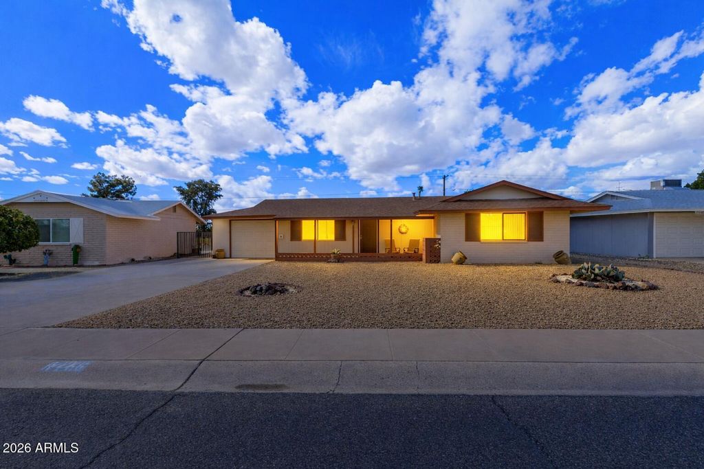 Photo of 12236 N Pebble Beach Drive, Sun City, AZ 85351 (MLS # 6986247)