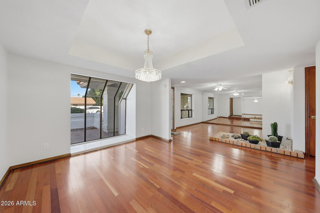 Photo of 1821 W Naranja Avenue, Mesa, AZ 85202 (MLS # 6970557)