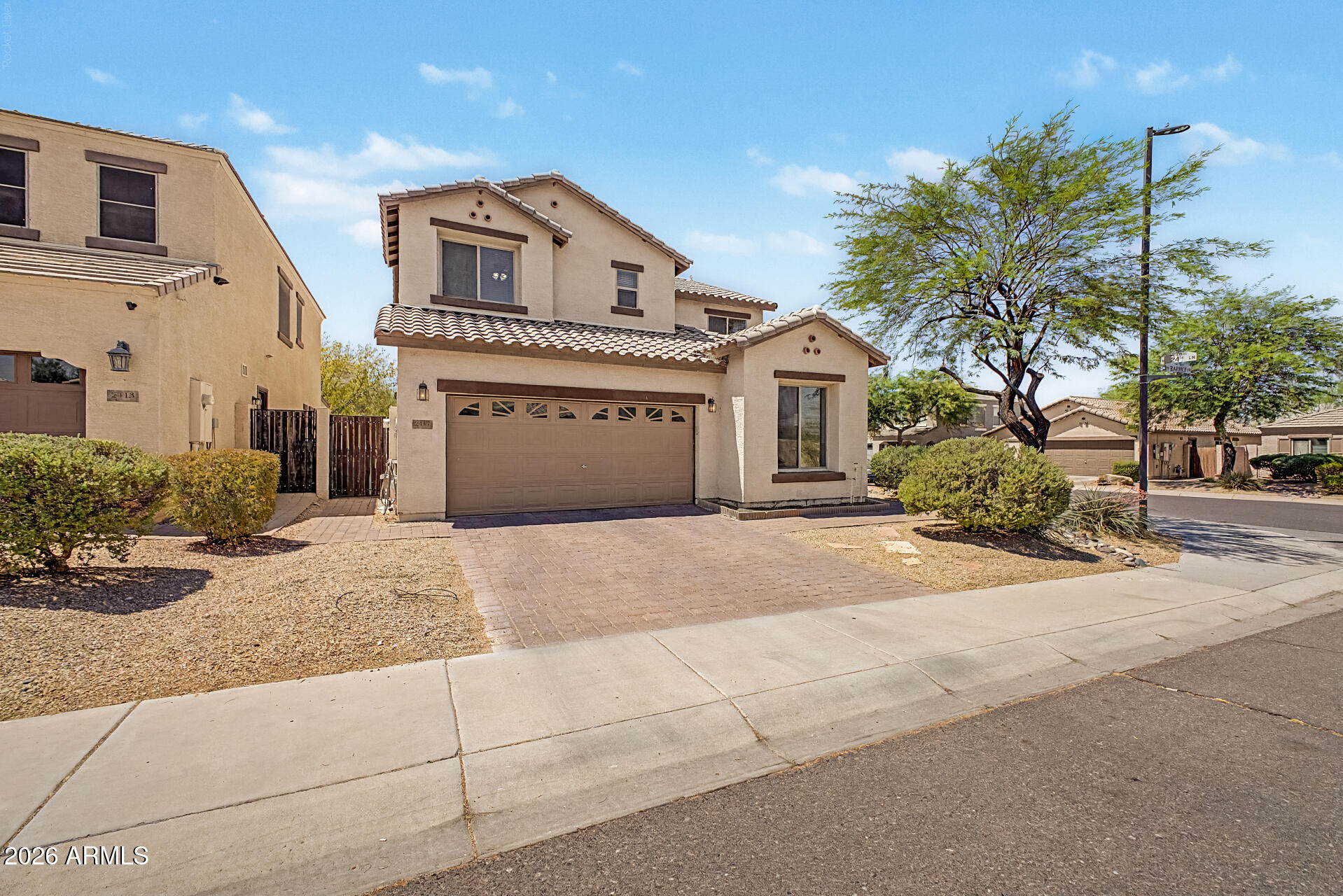 2417 W Barwick Drive