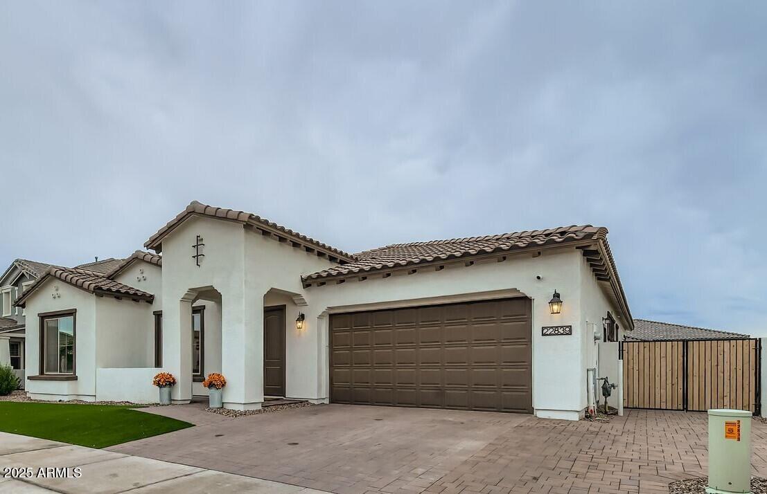 22839 E NIGHTINGALE Road