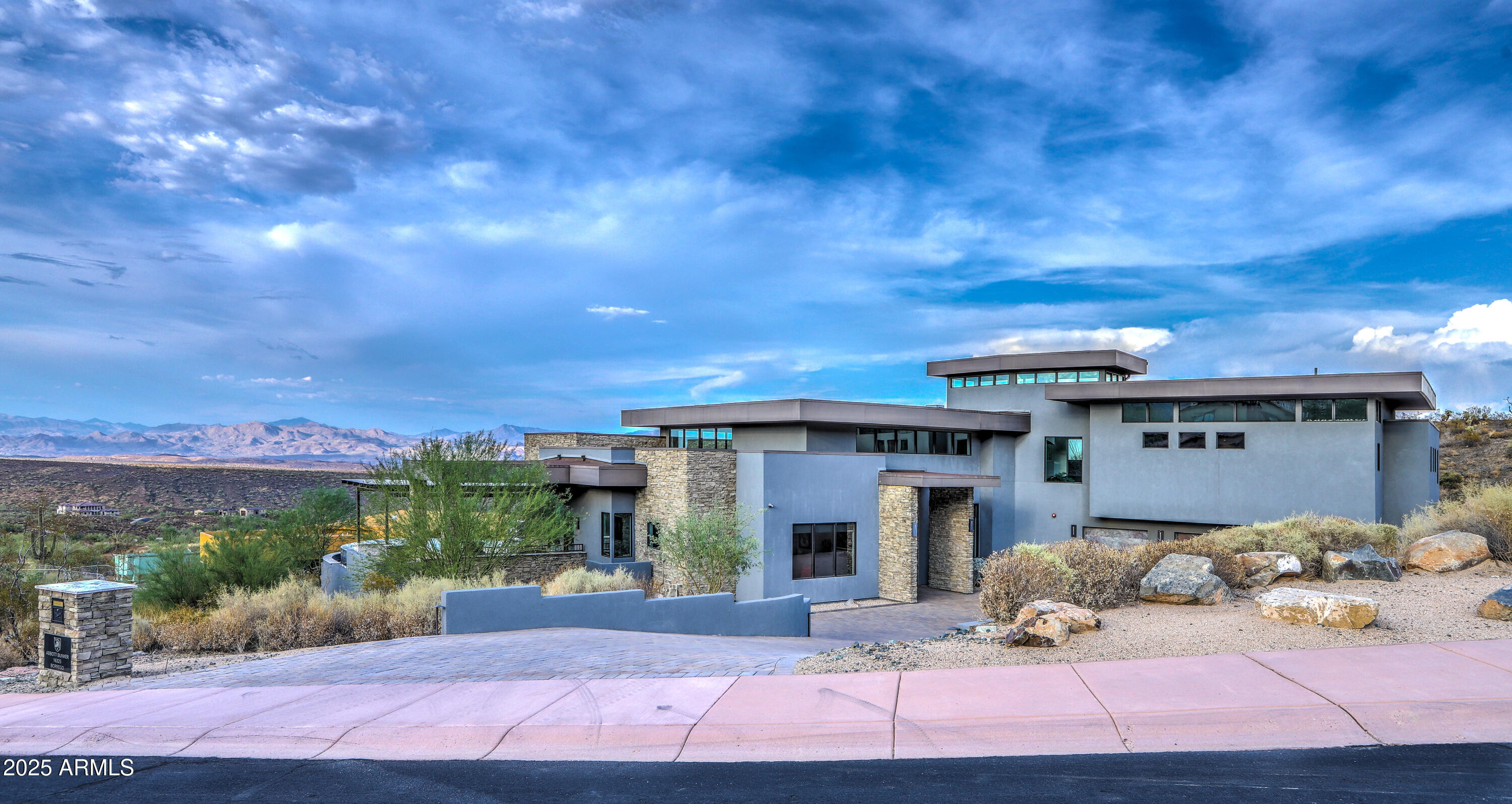 16325 N Borrego Trail