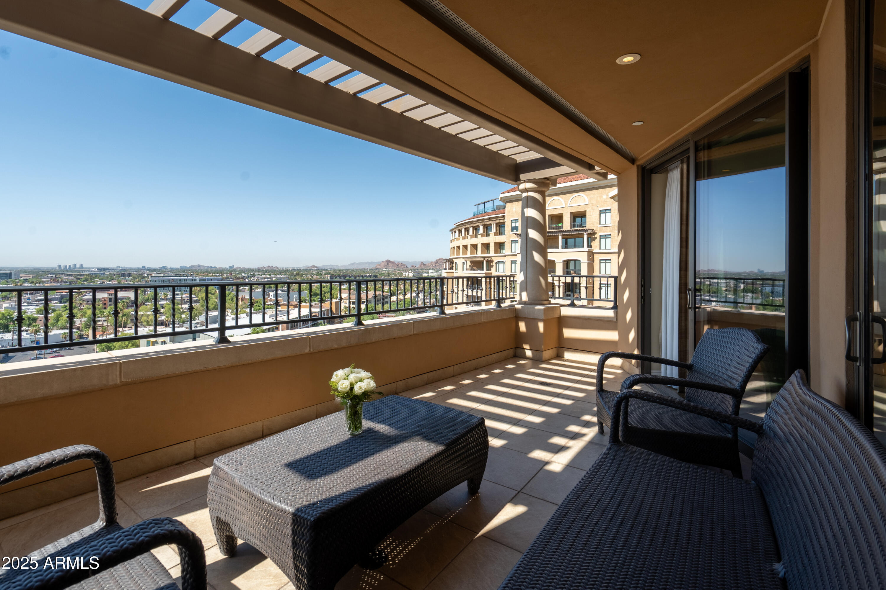 7181 E Camelback Road 1105