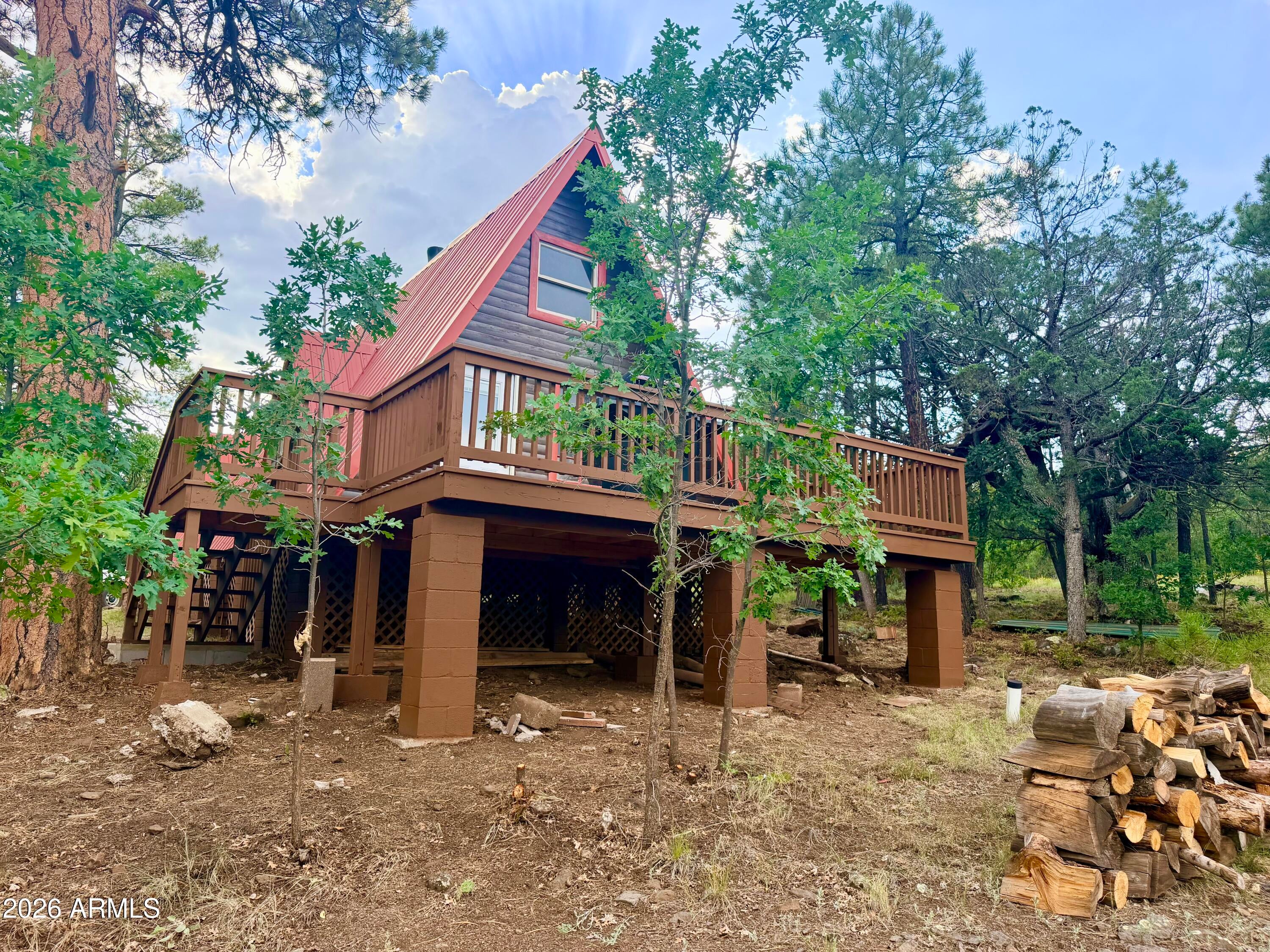 1584 WILLOW MOUNTAIN Road