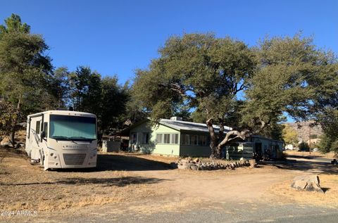 A home in Yarnell