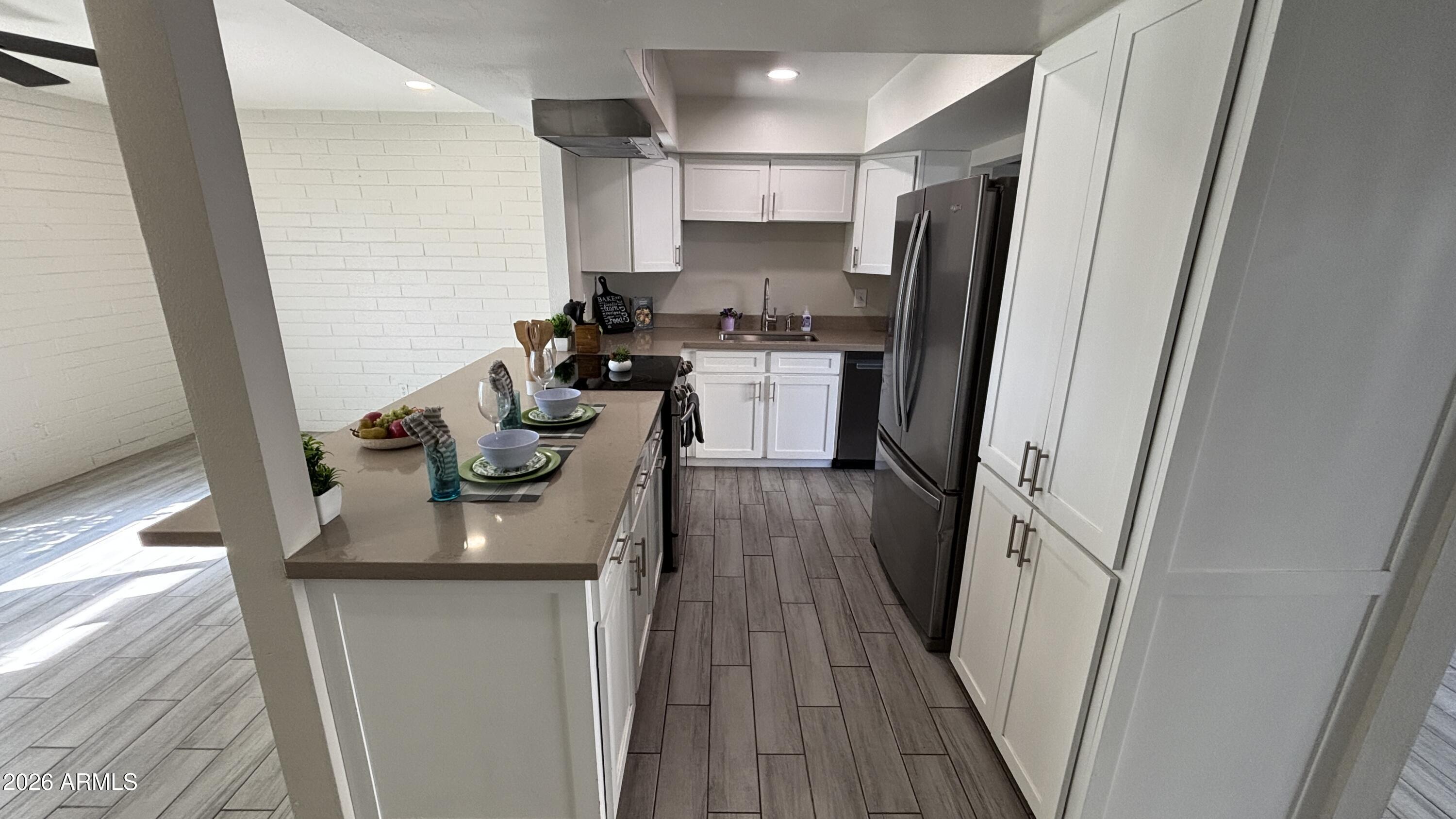 7740 E HEATHERBRAE Avenue 19