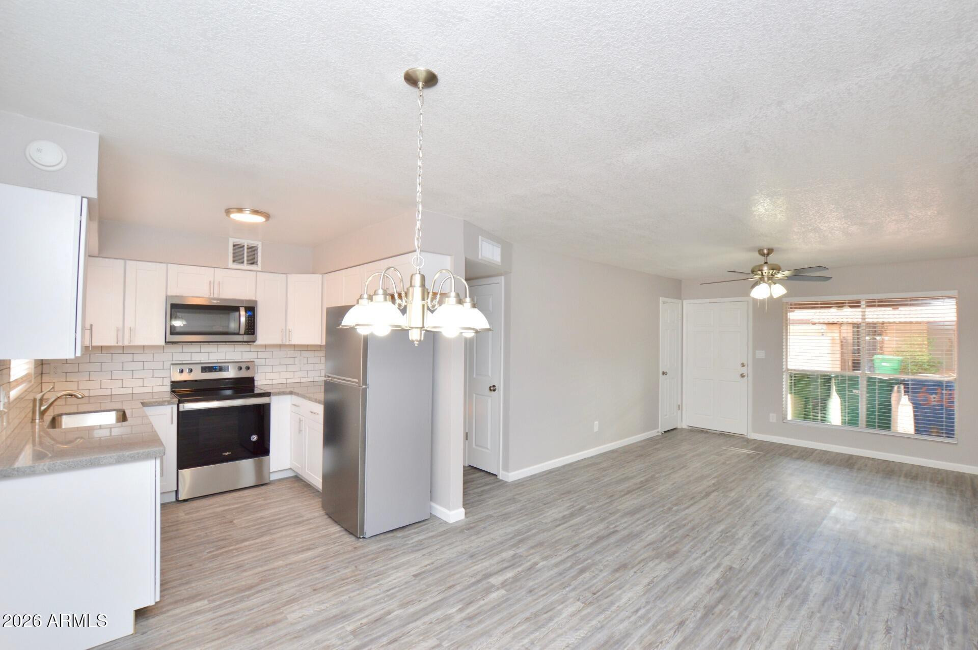 645 N Arrowhead Drive Apt 4