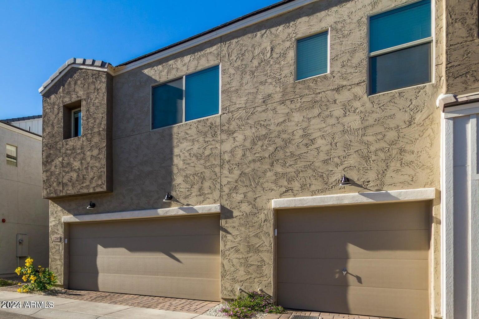 2268 W Laurie Lane