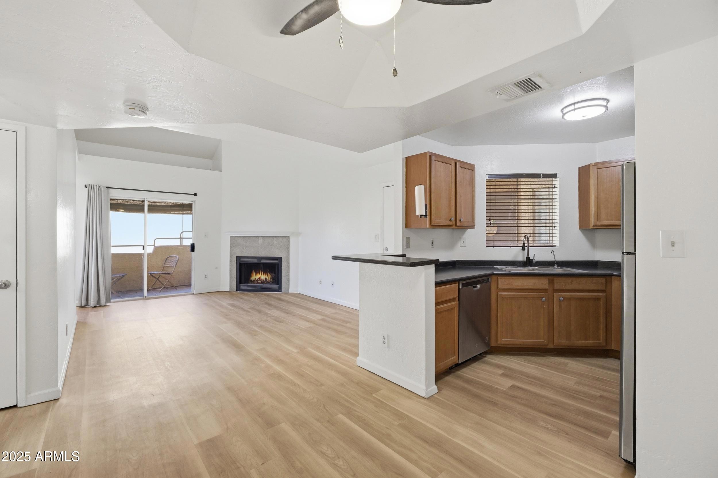 3845 E GREENWAY Road 230