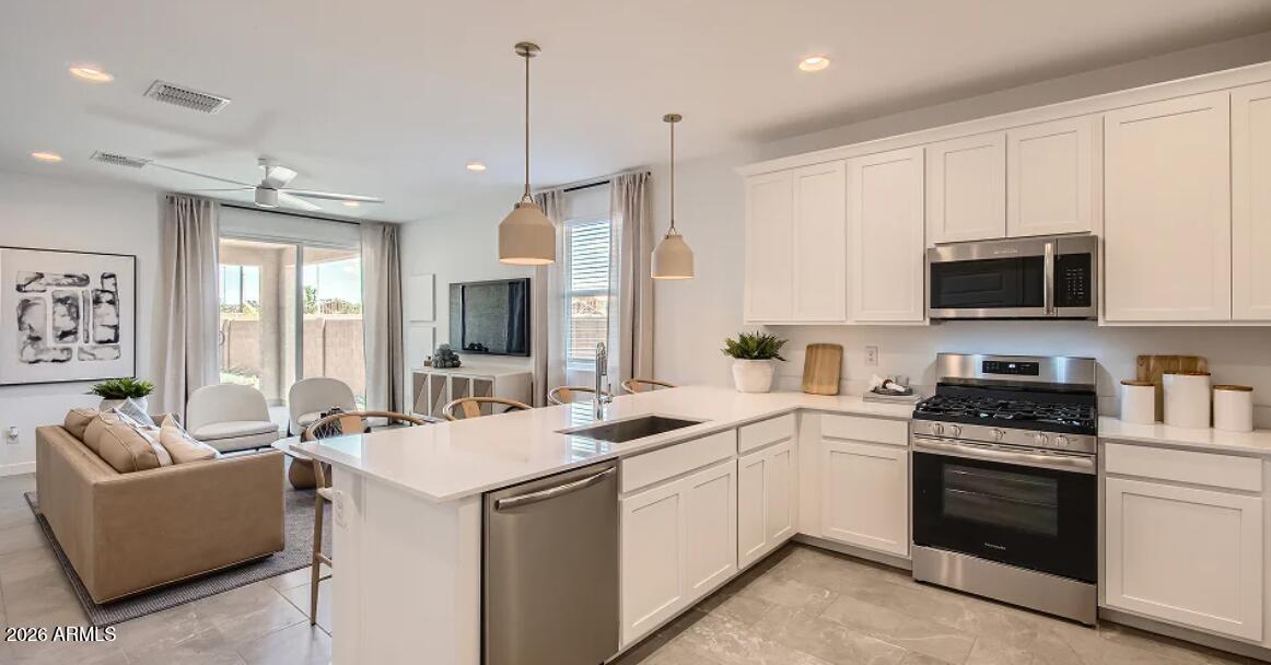 9813 W MULBERRY Drive