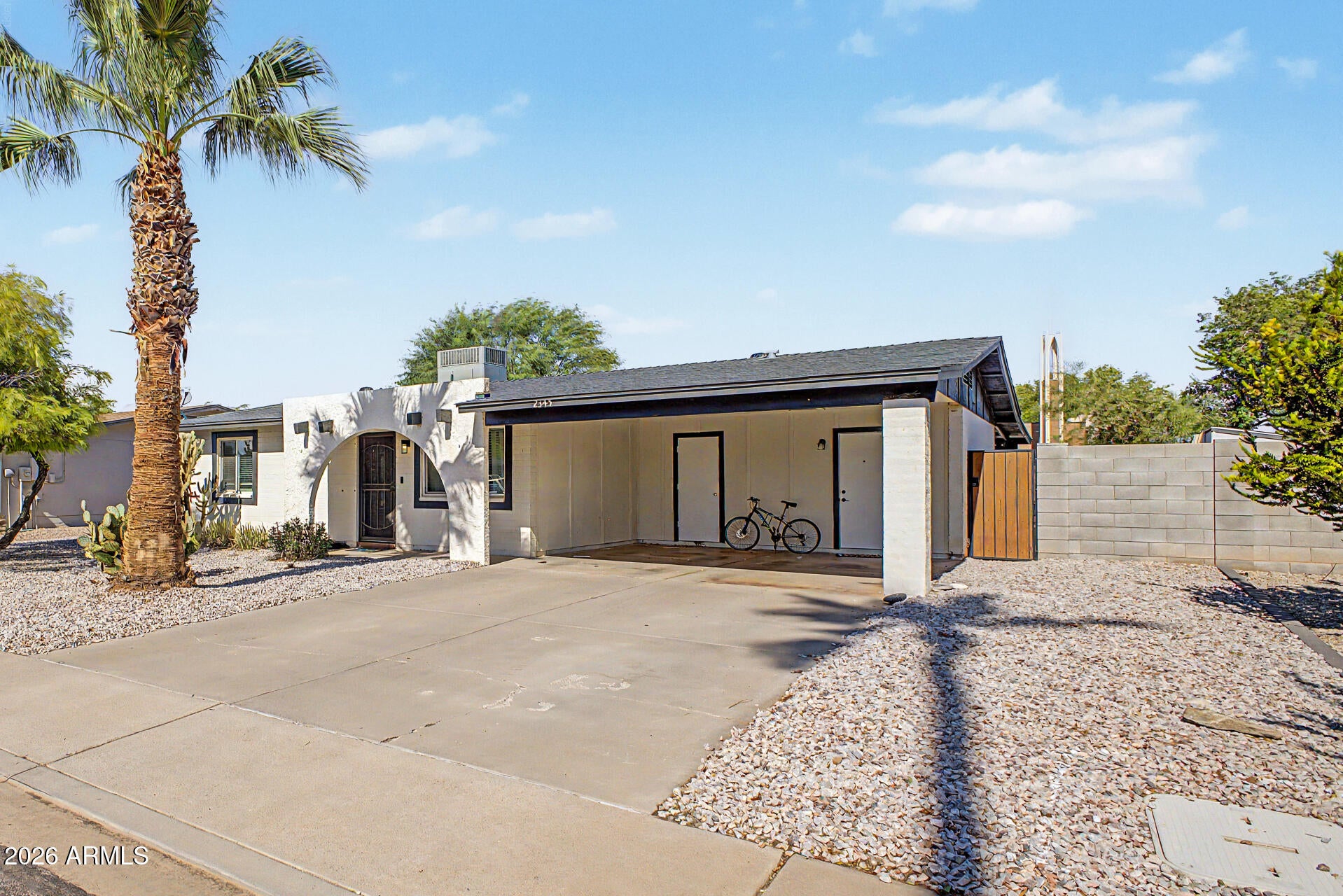 2345 W CALLE IGLESIA Avenue
