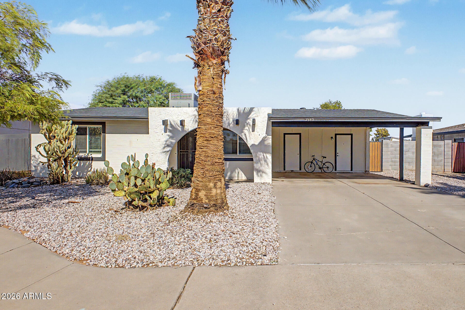 2345 W CALLE IGLESIA Avenue