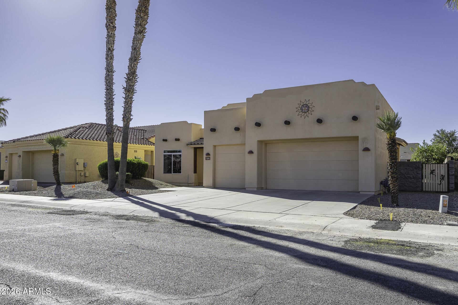 923 W CROOKED STICK Drive