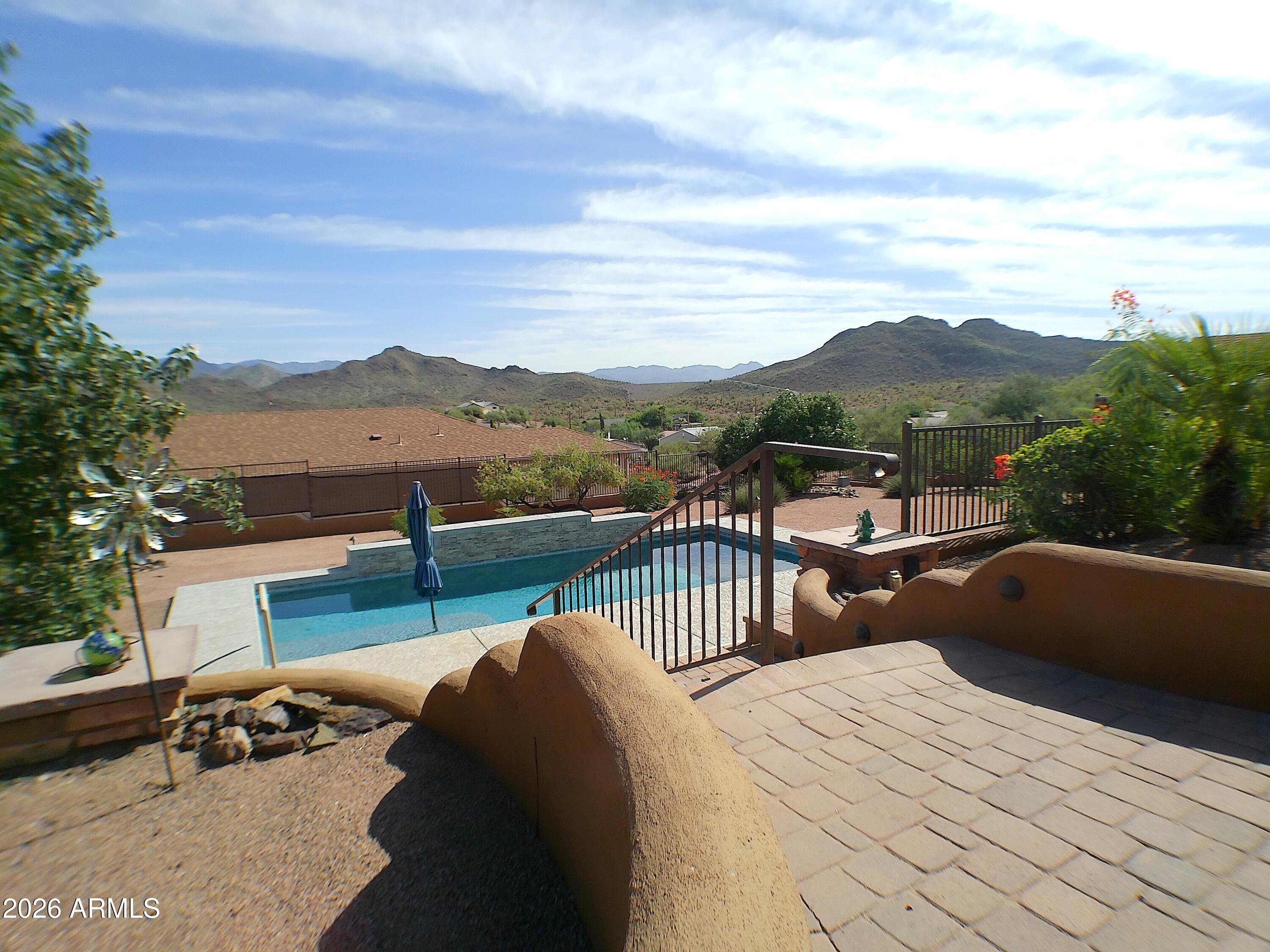 1356 E LYNDA Lane