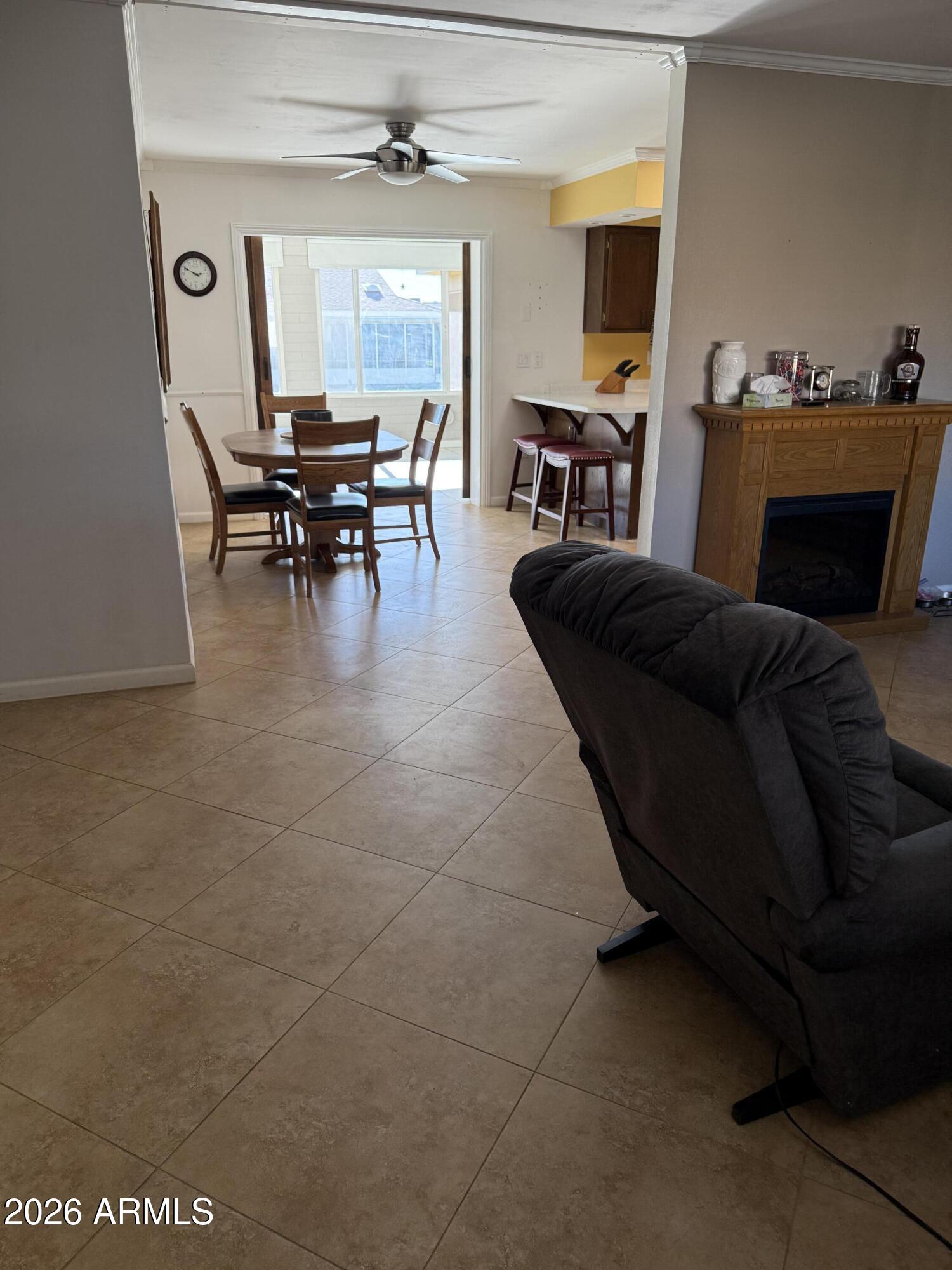 10659 W TROPICANA CIRCLE N --