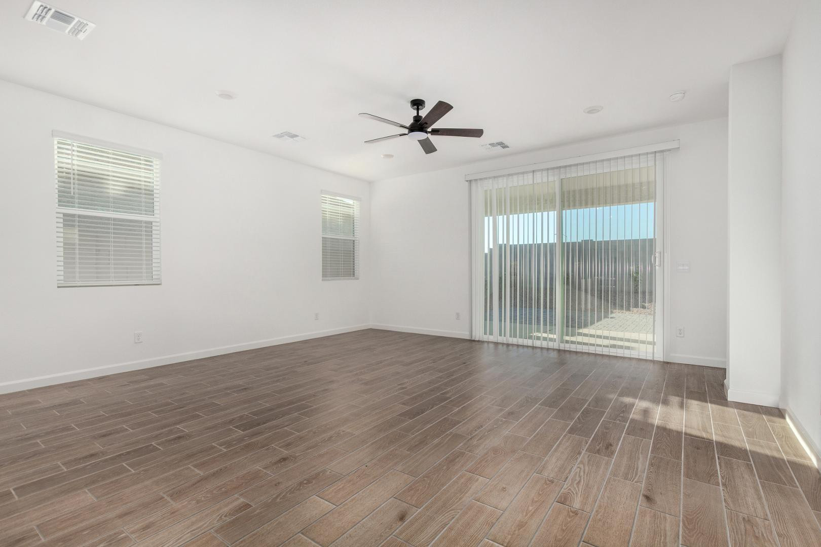 17824 W Vogel Avenue