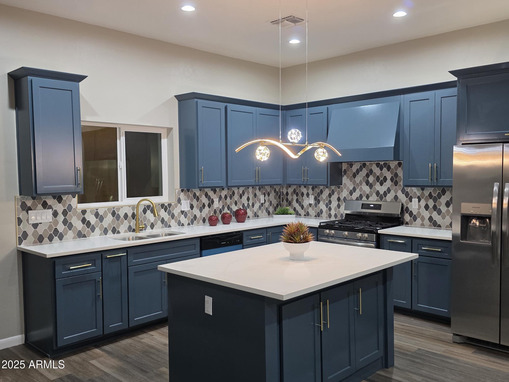 3142 E Old Palo Verde Drive