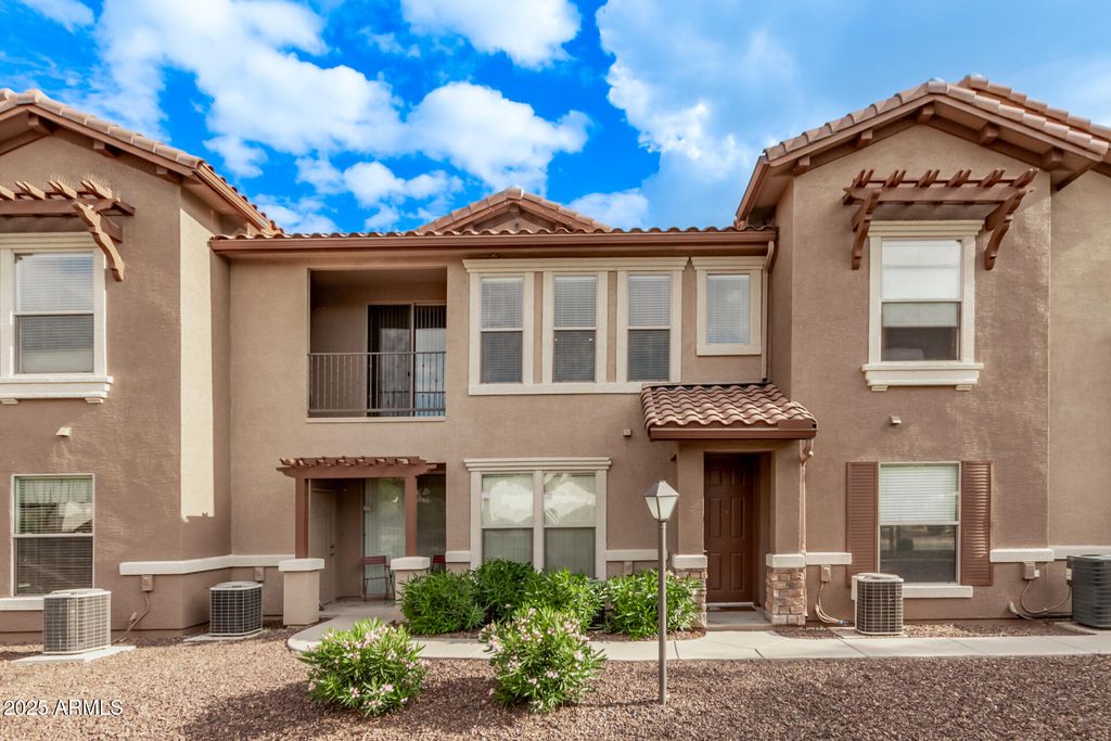 Photo of 14250 W Wigwam Boulevard #722, Litchfield Park, AZ 85340 (MLS # 6863660)