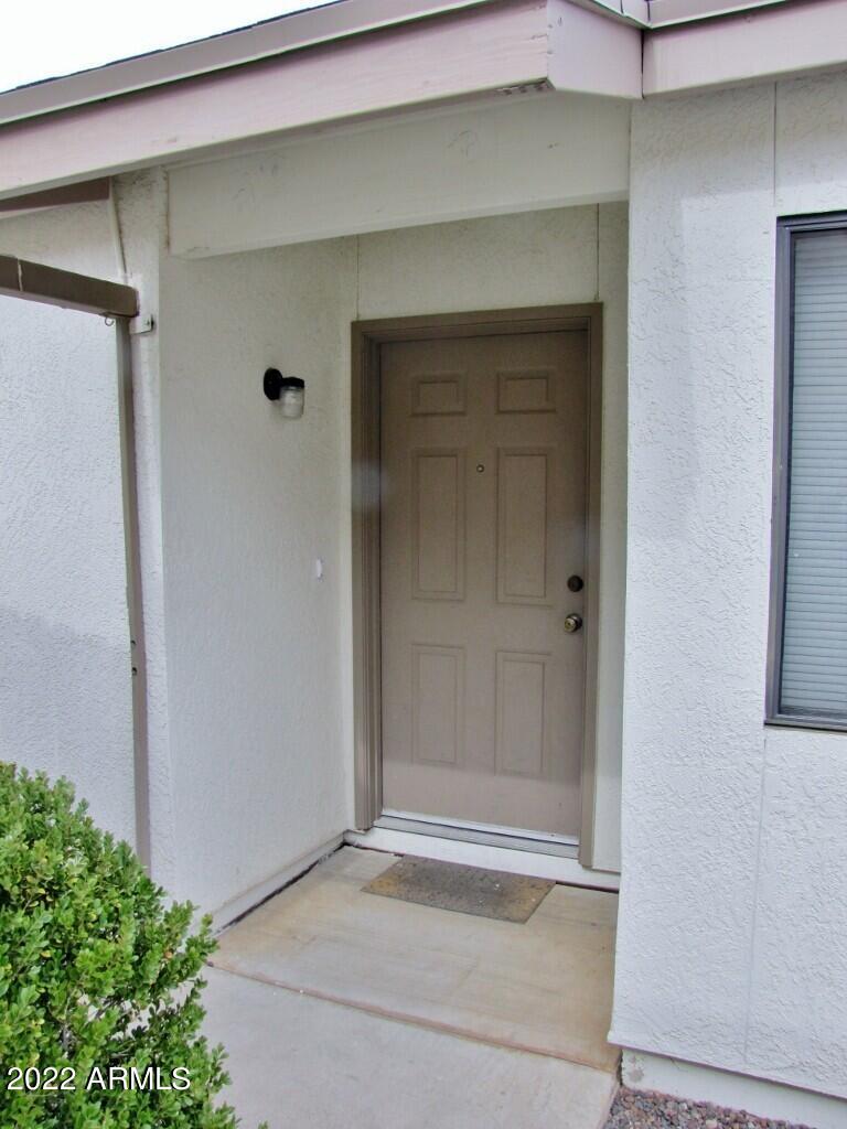 DESERT SHADOWS - Residential Lease