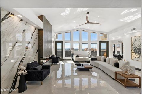 27 W COCHISE Drive Phoenix AZ 85021