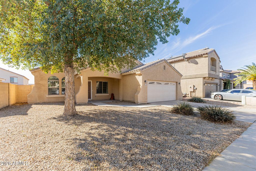 Photo of 17391 W Hilton Avenue, Goodyear, AZ 85338 (MLS # 6984625)