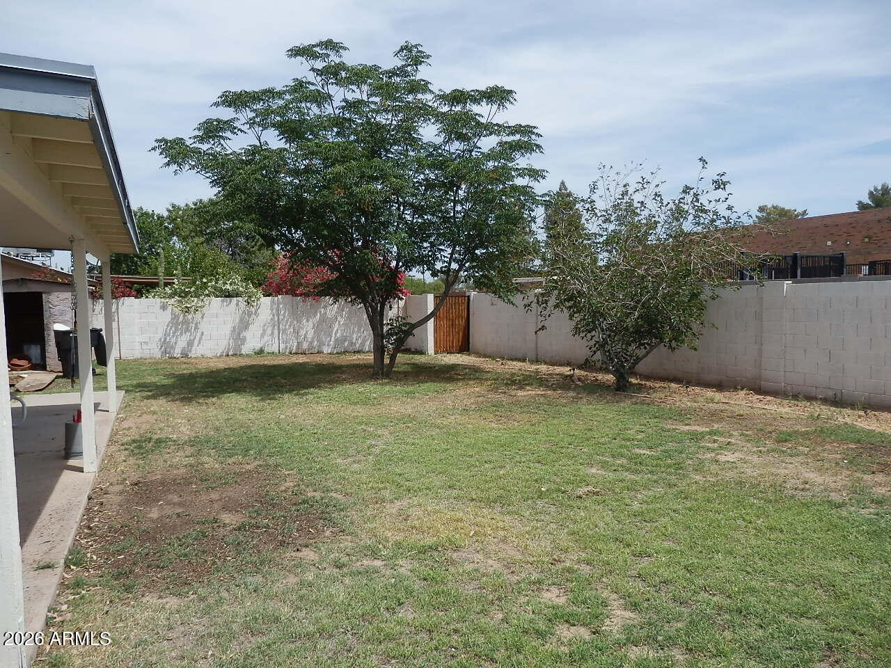 Properties 1 203 S 132ND Street