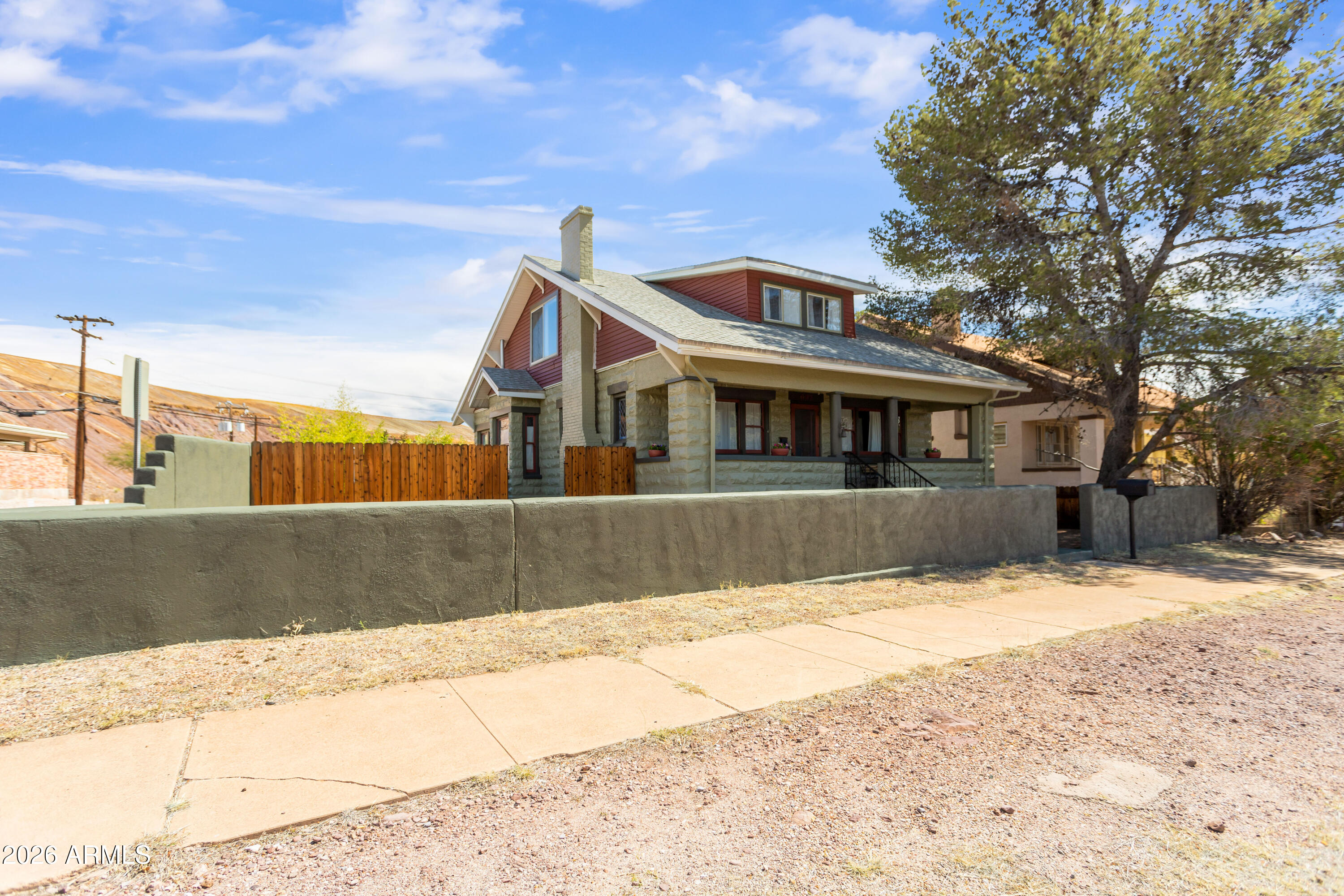 632 BISBEE Road