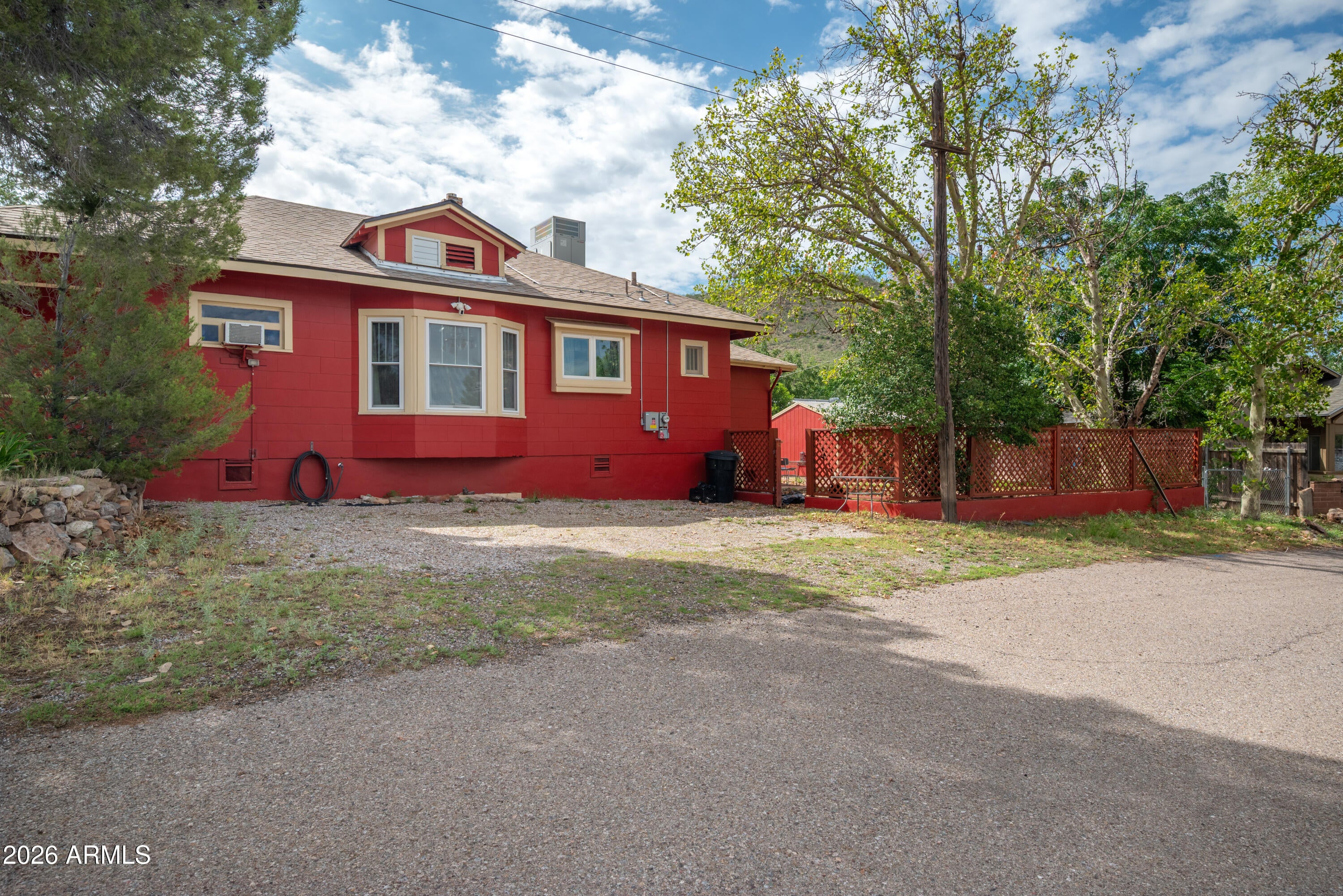 516 RUPPE Avenue