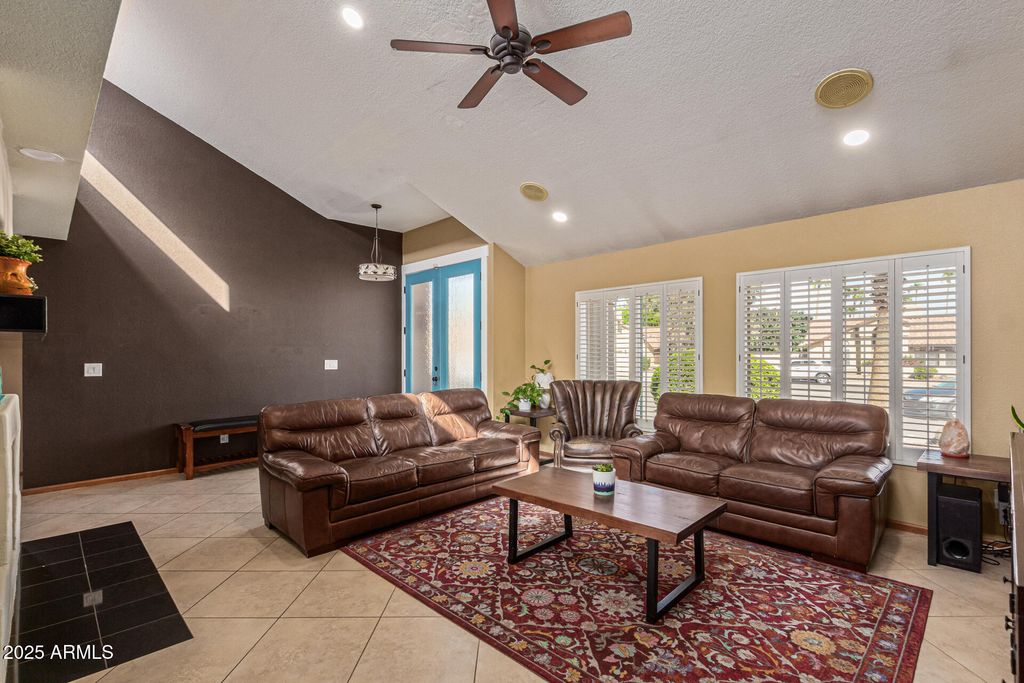 Photo of 834 N Oak Court, Chandler, AZ 85226 (MLS # 6966176)