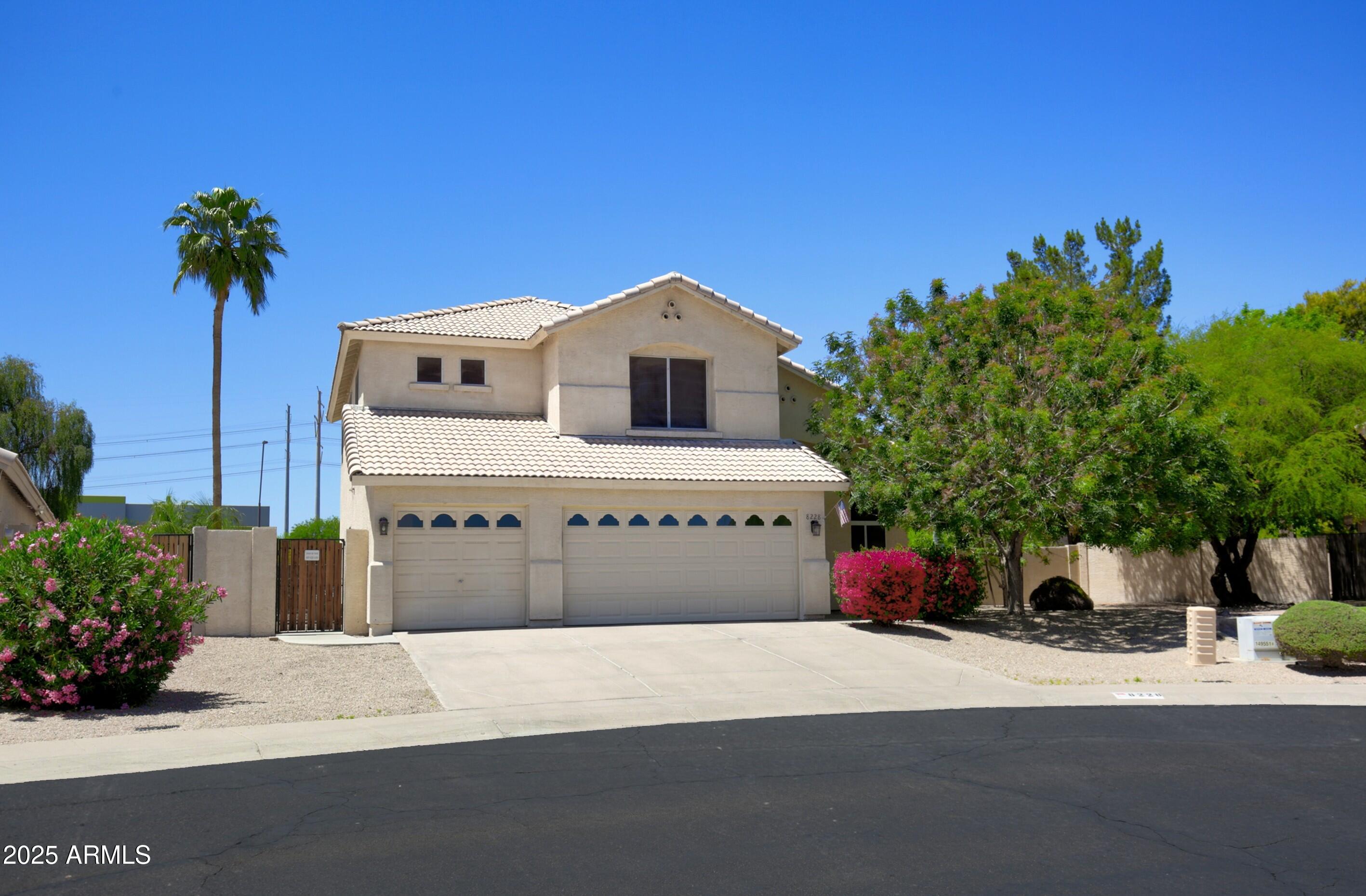 8228 S STEPHANIE Lane