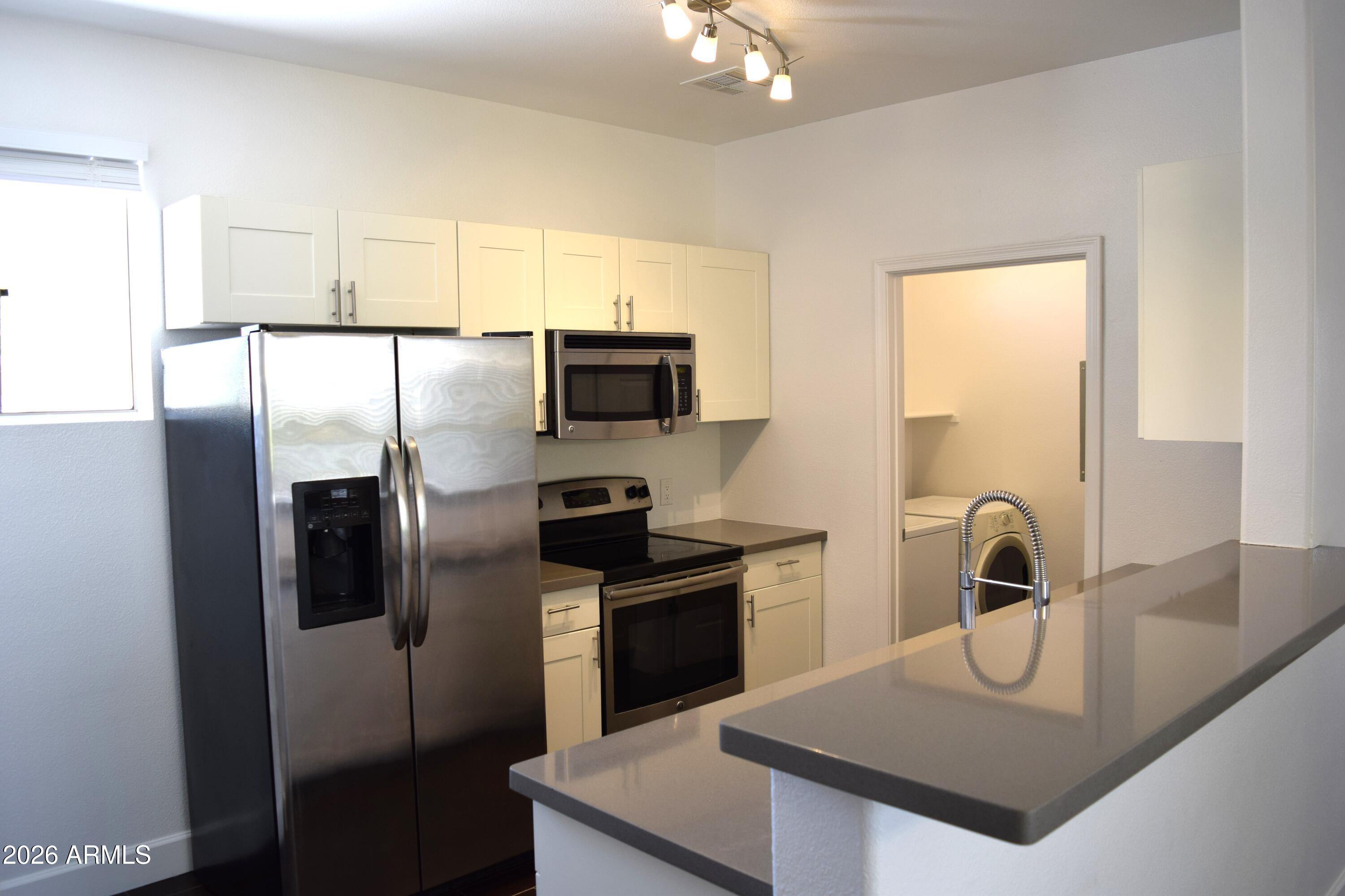 9550 E THUNDERBIRD Road 274