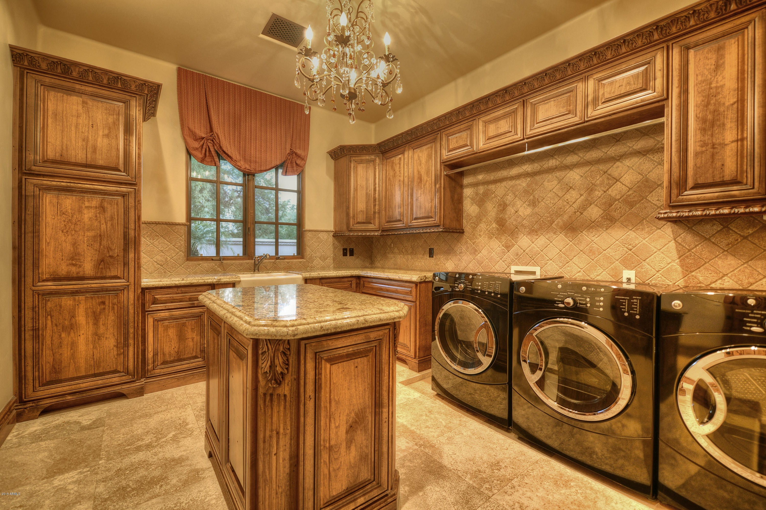 MOCKINGBIRD LANE ESTATES - Residential