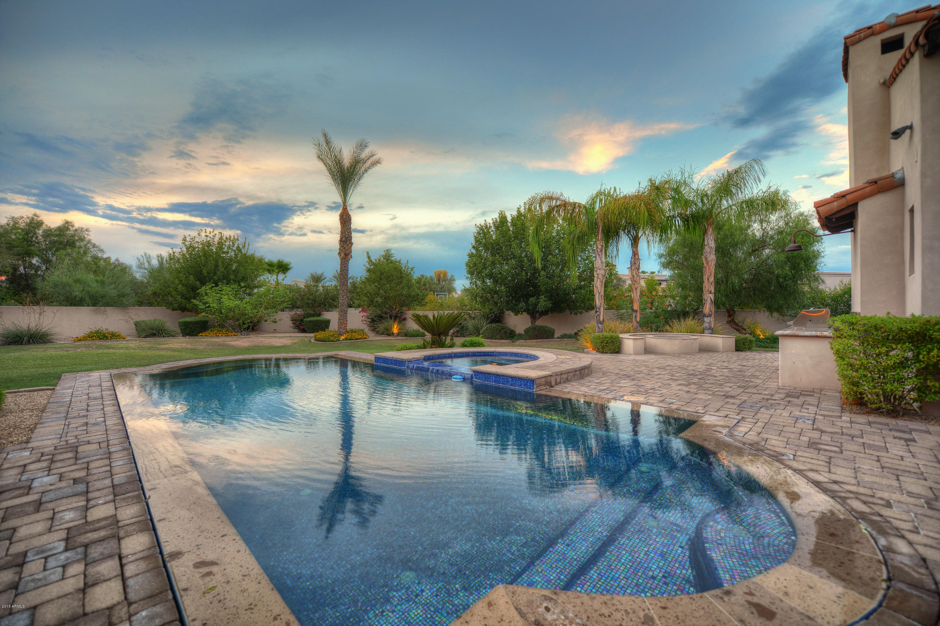 MOCKINGBIRD LANE ESTATES - Residential
