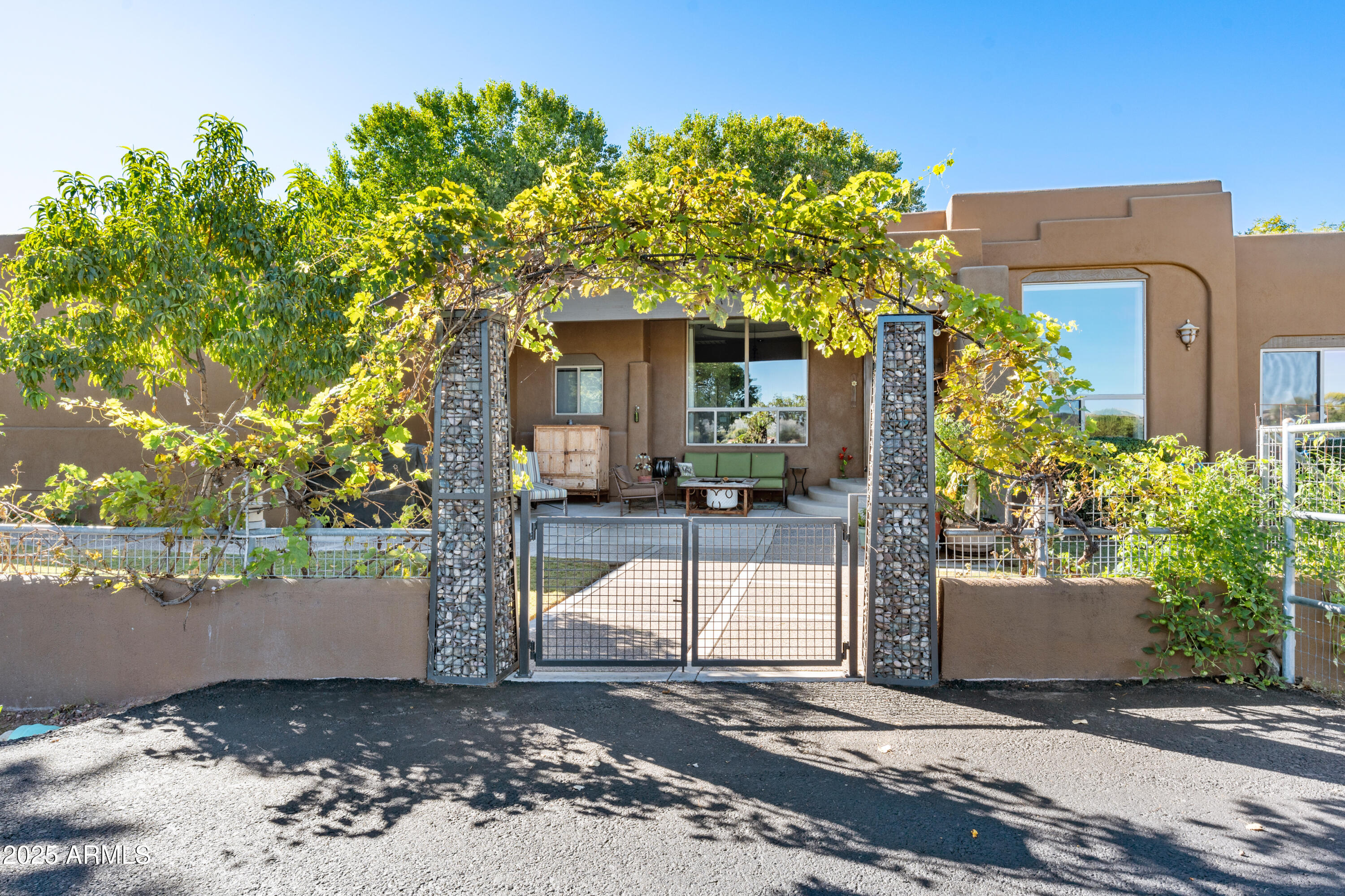 1450 S MAYBELLE Lane