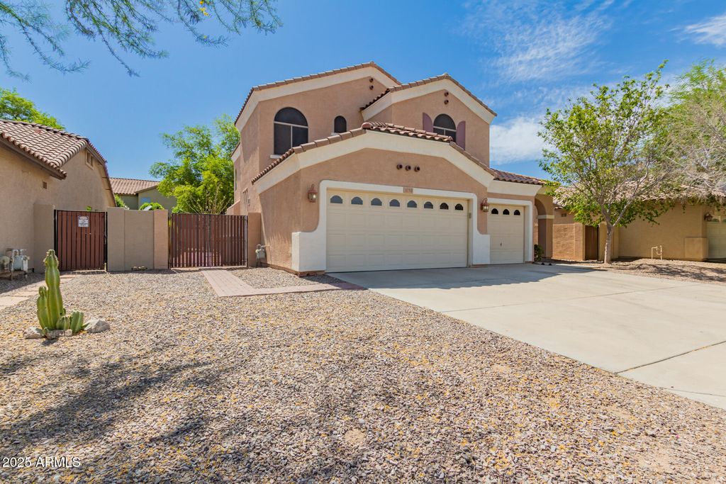 Photo of 3750 S Ashley Place, Chandler, AZ 85286 (MLS # 6932020)