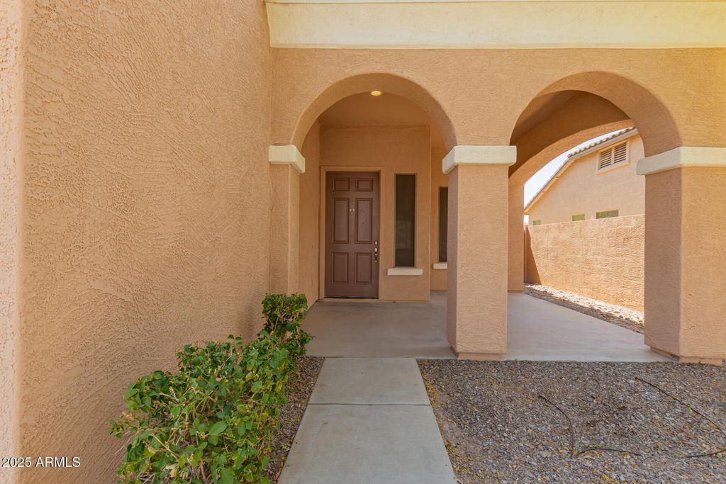 Photo of 3750 S Ashley Place, Chandler, AZ 85286 (MLS # 6932020)