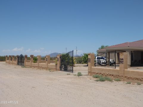 A home in Tonopah