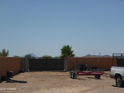 A home in Tonopah