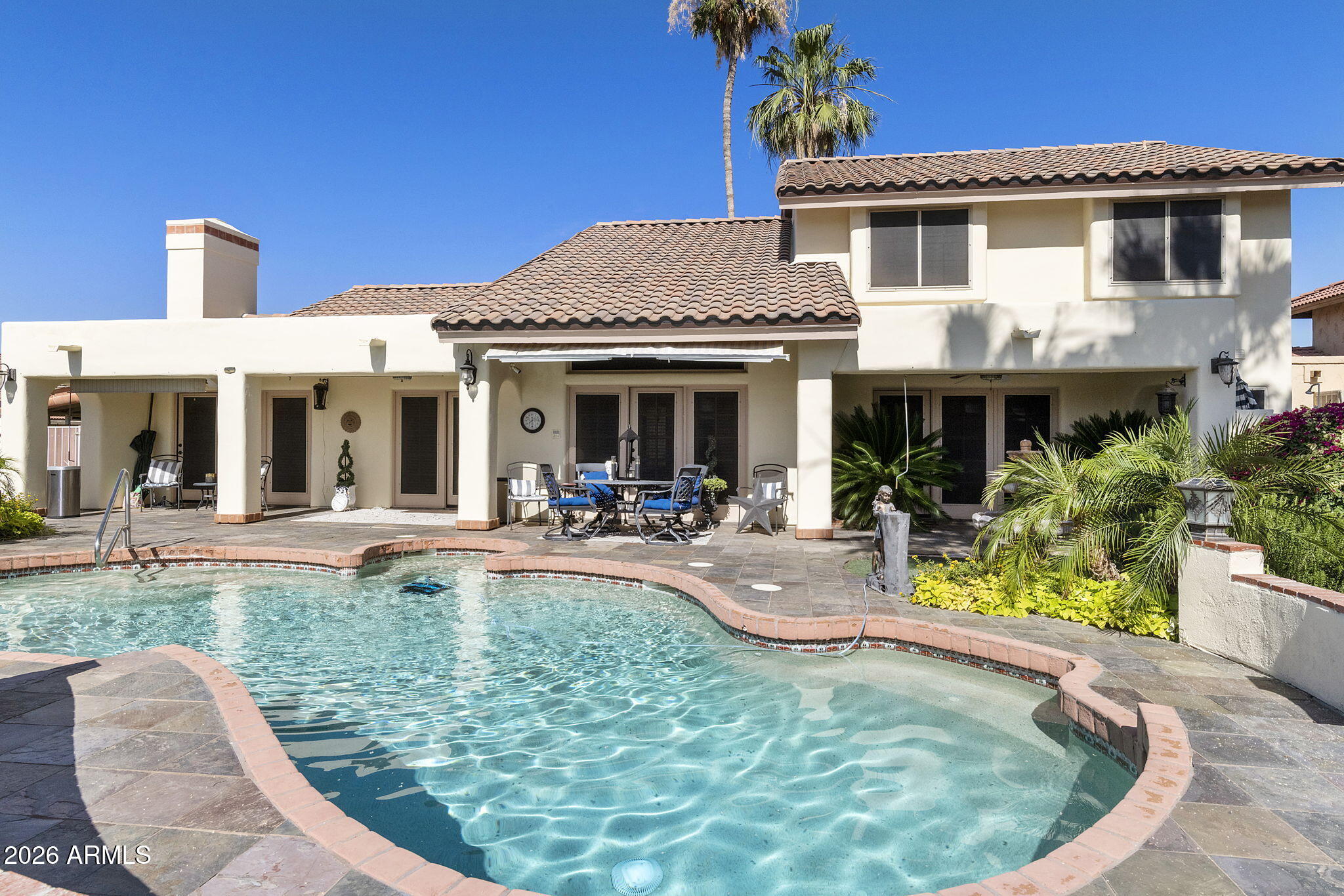 RANCHO DE ARBOLEDA - Residential